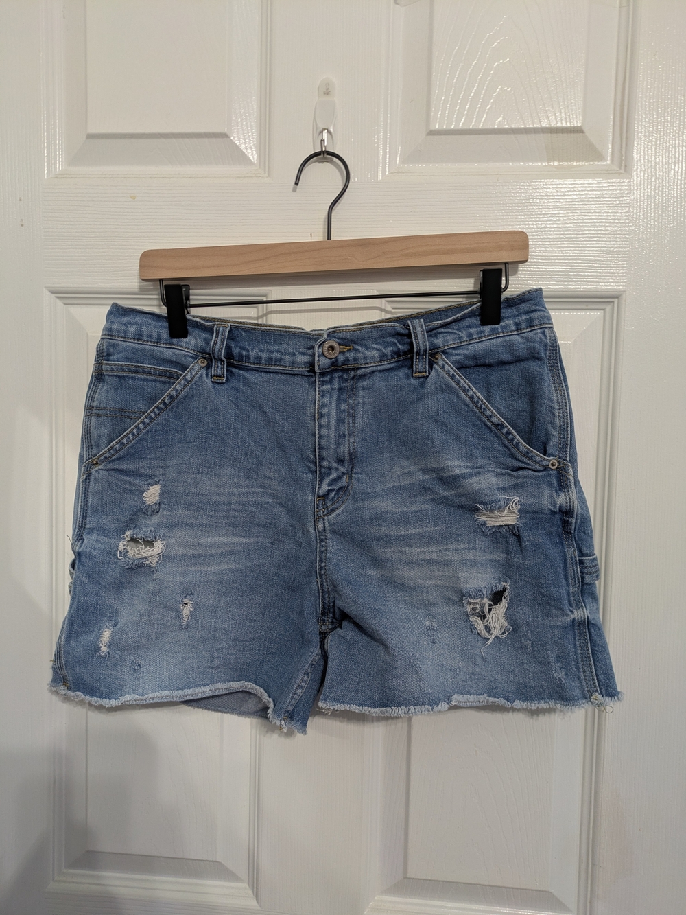 Unionbay Distressed Carpenter style Denim Shorts 11